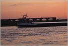 Klicke auf die Grafik für eine größere Ansicht 

Name:	Sonnenuntergang alte Brücke.jpg 
Hits:	209 
Größe:	44,0 KB 
ID:	36508