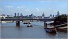Klicke auf die Grafik für eine größere Ansicht 

Name:	Waterloo Br + City of London vd Hungerford Br 199507.jpg 
Hits:	171 
Größe:	67,3 KB 
ID:	519541