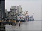 Klicke auf die Grafik für eine größere Ansicht 

Name:	Seehafen Brake 24.3.2018.jpg 
Hits:	122 
Größe:	63,2 KB 
ID:	704331