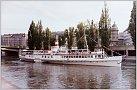 Klicke auf die Grafik für eine größere Ansicht 

Name:	Johann Strauss Wien-Donaukanal 1986.jpg 
Hits:	70 
Größe:	369,1 KB 
ID:	866944