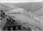 Klicke auf die Grafik für eine größere Ansicht 

Name:	04 Staustufe Rothenfels Blick von Burg 1939 800.jpg 
Hits:	197 
Größe:	107,5 KB 
ID:	772168