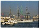 Klicke auf die Grafik für eine größere Ansicht 

Name:	Gorch Fock im Hafen HH.jpg 
Hits:	143 
Größe:	105,7 KB 
ID:	520822