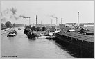 Klicke auf die Grafik für eine größere Ansicht 

Name:	1952-05-17 Werft-Neckarsulm_von_der_Wehrbrücke_aus_gesehen.jpg 
Hits:	137 
Größe:	126,6 KB 
ID:	938430