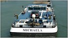 Klicke auf die Grafik für eine größere Ansicht 

Name:	Michaela & Michaela 1 zu Berg an der Kapellen Brücke Achterschiff von achtern.jpg 
Hits:	89 
Größe:	150,5 KB 
ID:	402127